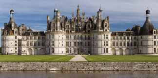French chateaus